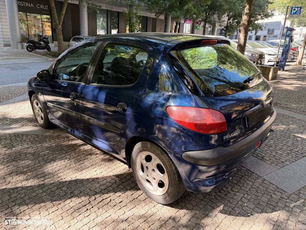 Peugeot 206 2000 photo 3