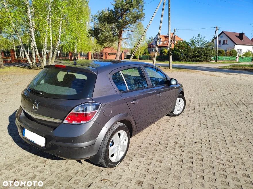 Opel Astra 1.6 - 4