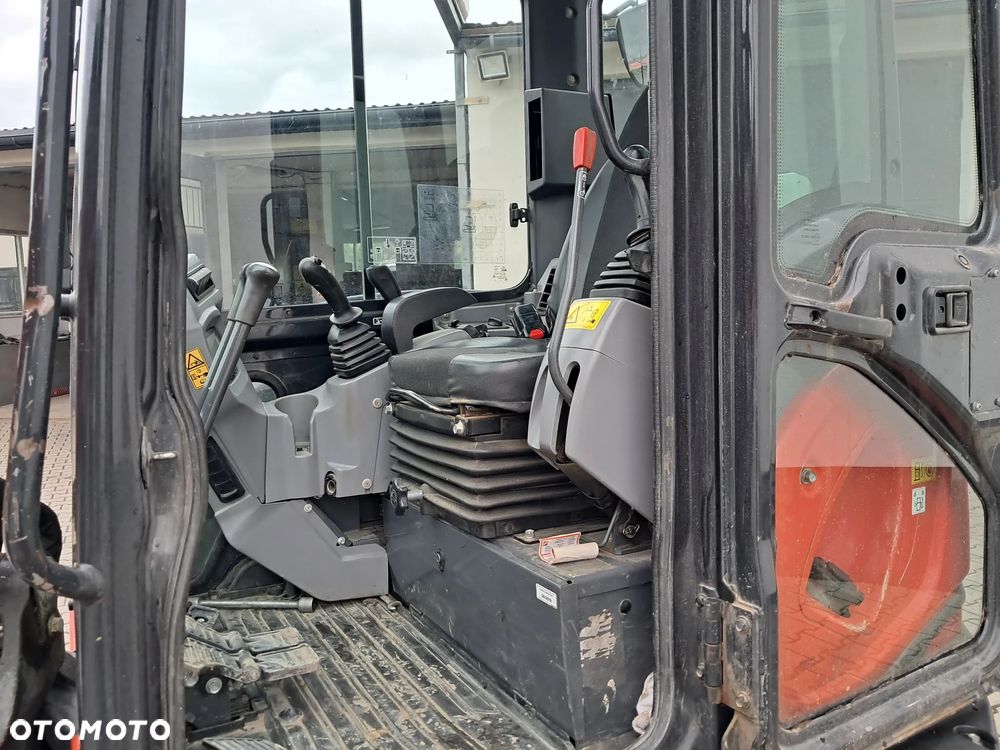 Kubota u48-4 waga 5t TON skarpówka hydrauliczna * 2019r * oświetlenie *dodatkowe linie hydrauliczne 2 łyżki lusterka minikoparka u55 u48 kx57 u50 jcb cat yanmar wacker sprawna - 22