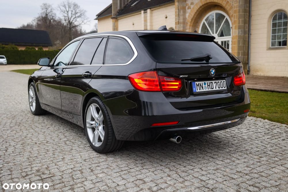 BMW Seria 3 320d xDrive Sport-Aut Luxury Line - 8