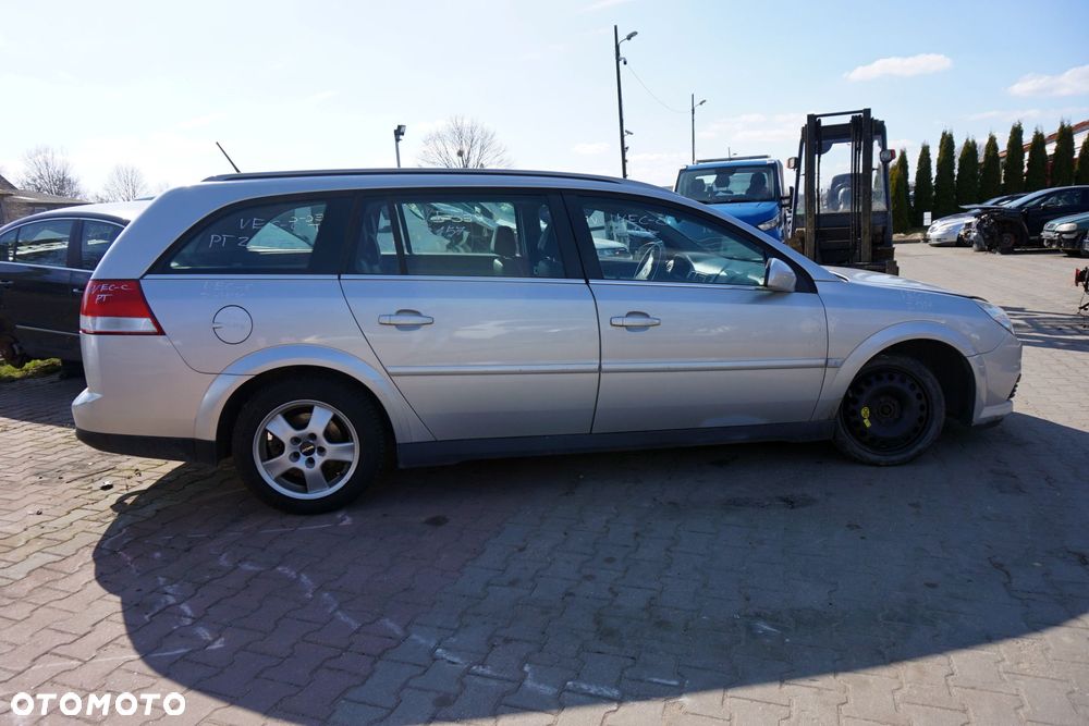 OPEL VECTRA C LIFT KOMBI 2008 Z157 1.9 CDTI Z19DTH 150KM F40 355 SREBRNY na części - 6