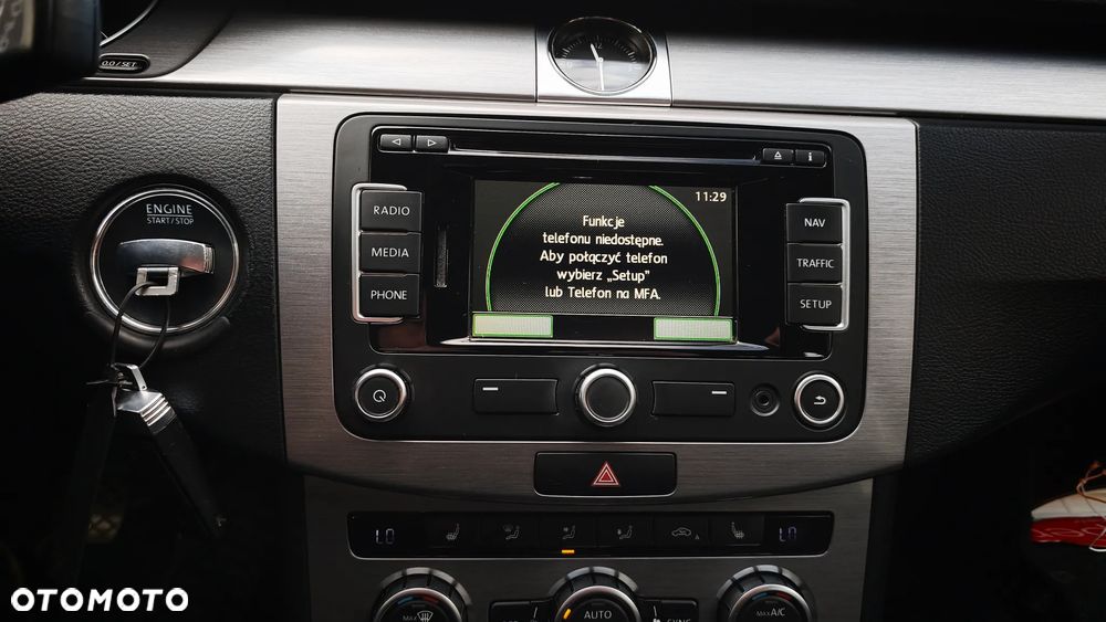 Volkswagen Passat Variant 2.0 TDI BlueMotion Technology Business Edition - 17