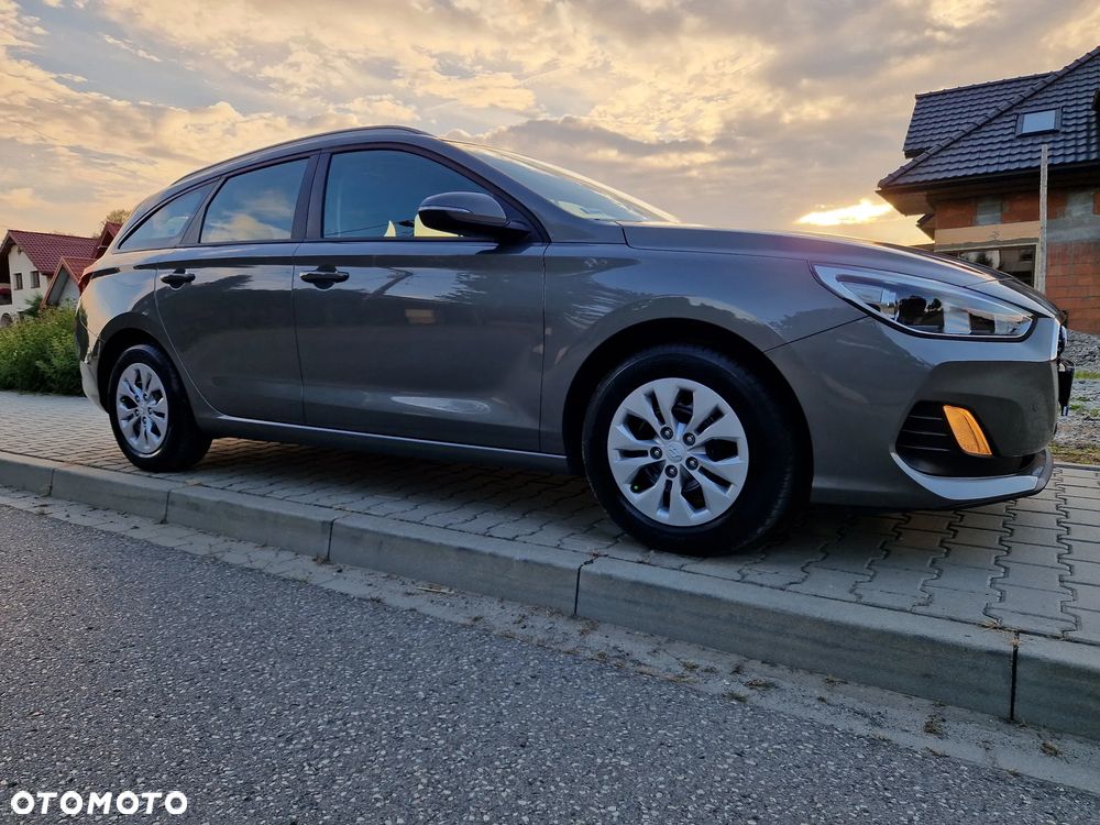 Hyundai i30 1.4 GO Plus - 11