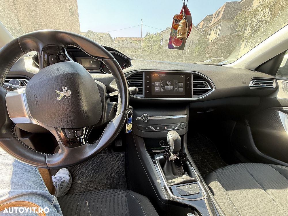 Peugeot 308 - 6