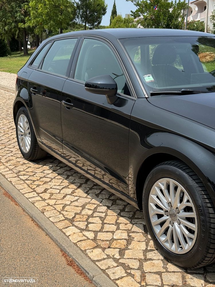 Audi A3 Sportback 1.6 TDI - 3