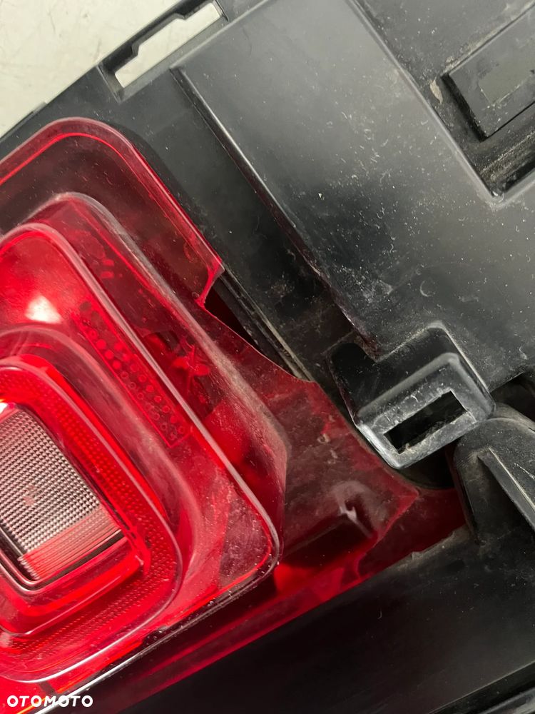 LAND ROVER DEFENDER II L663 L8B213405-A LAMPA TYLNA TYŁ LEWA - 3