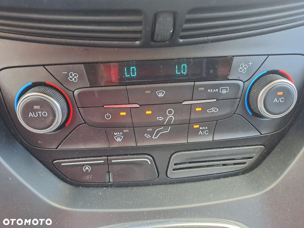 Ford Kuga 2.0 TDCi 4x4 Vignale - 20