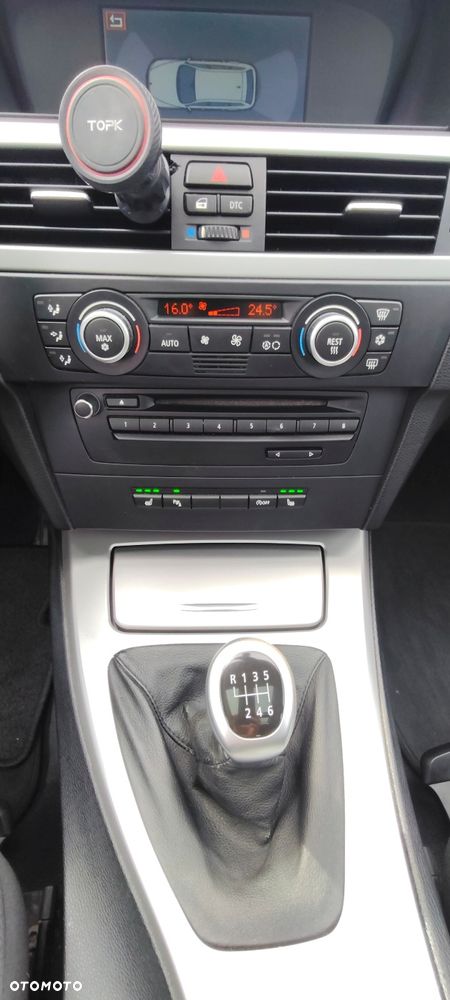 BMW Seria 3 318d - 31