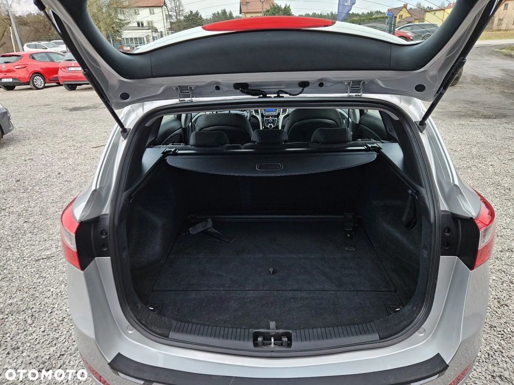 Hyundai i30 1.4 Comfort - 29