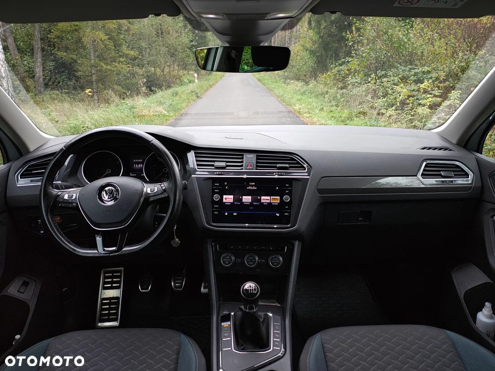Volkswagen Tiguan - 33