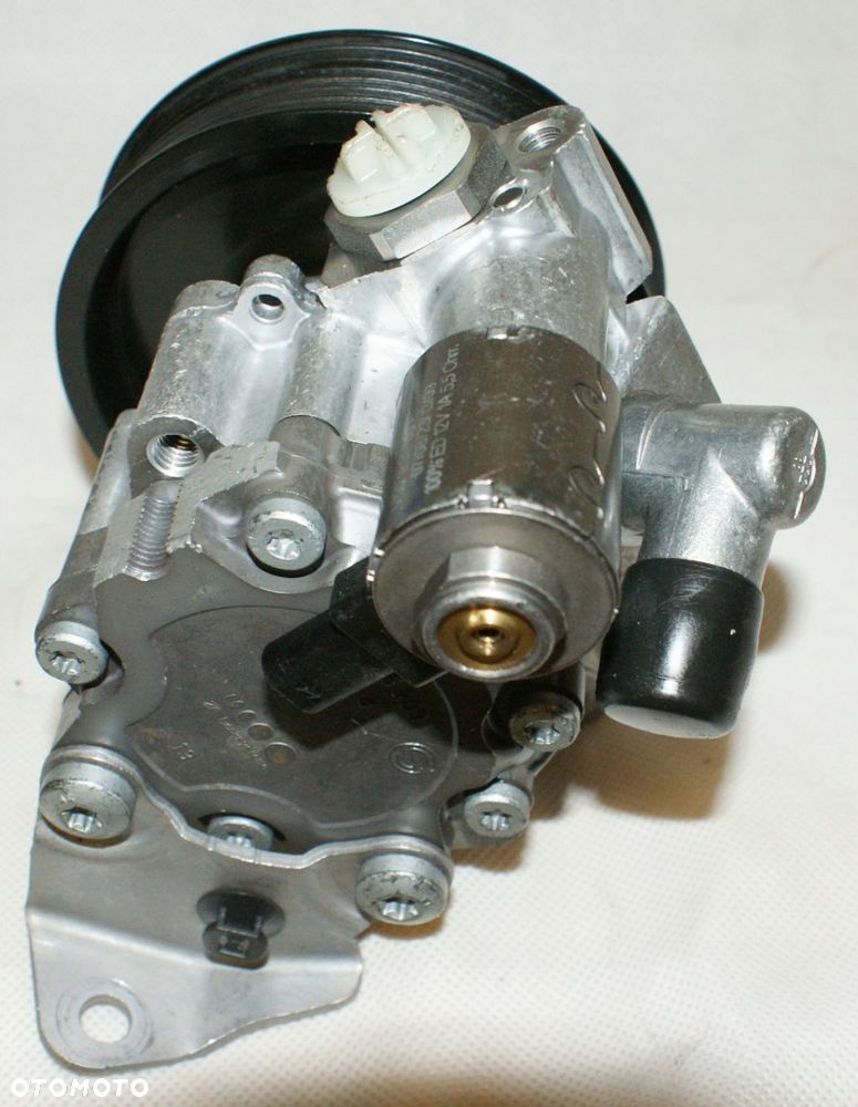 POMPA WSPOMAGANIA MERCEDES SPRINTER 006 466 52 01 - 8