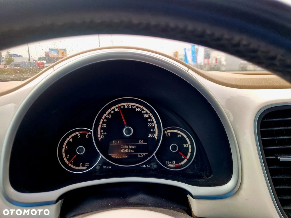 Volkswagen Beetle The 1.6 TDI DPF DSG - 23