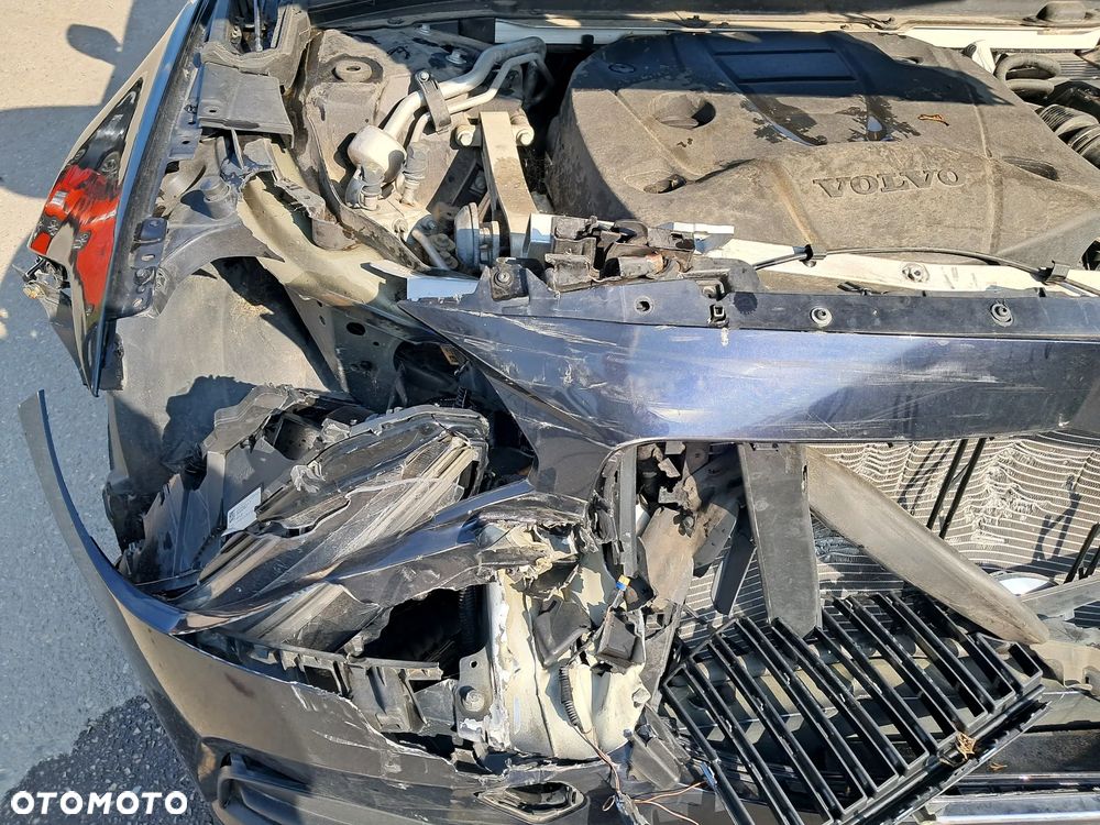 Volvo V90 D3 Geartronic Momentum Pro - 9