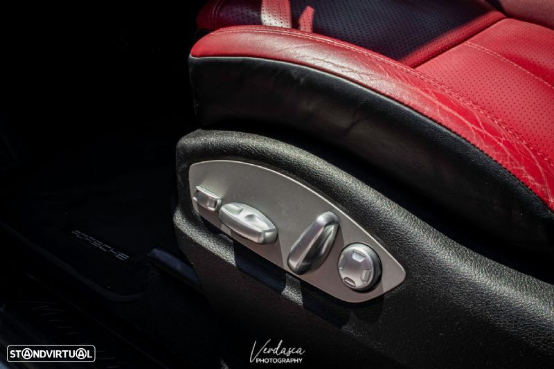 Porsche Macan Standard - 60