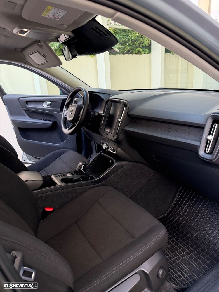 Volvo XC 40 1.5 T2 Essential Auto - 13