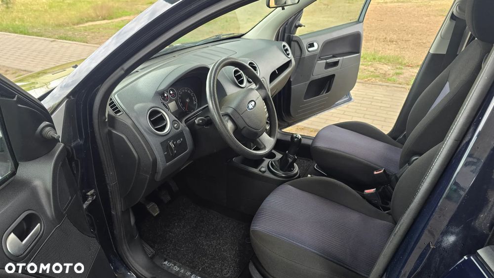 Ford Fusion 1.25 Black Magic - 32