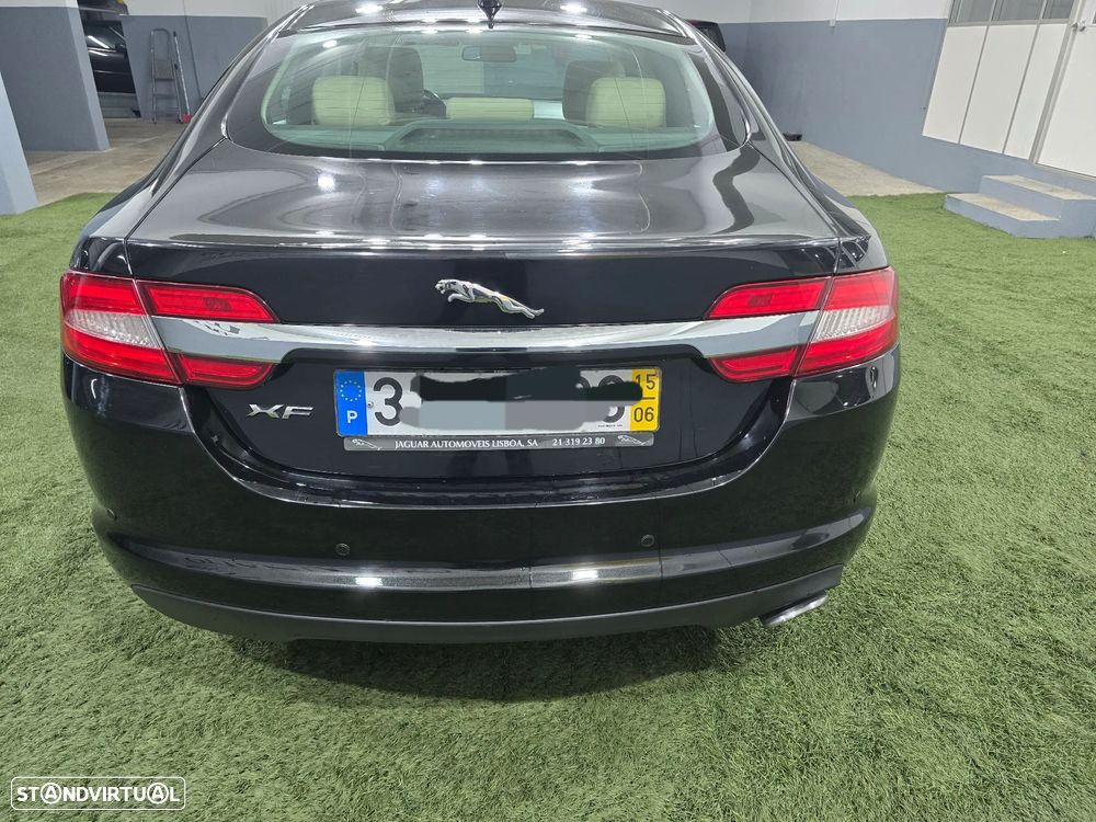 Jaguar XF 2.2 D Luxury 139g - 5