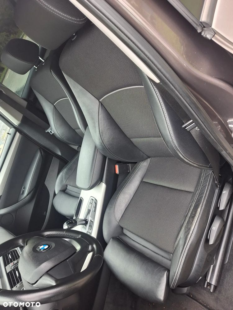 BMW X3 xDrive20d - 16