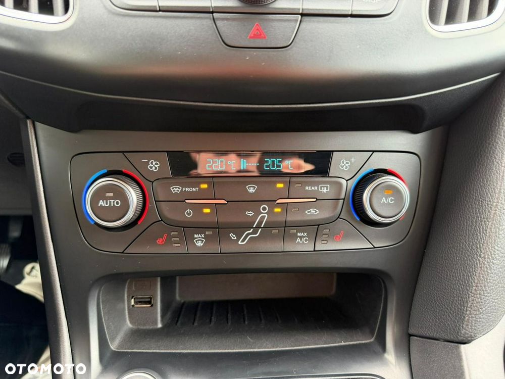 Ford Focus - 28