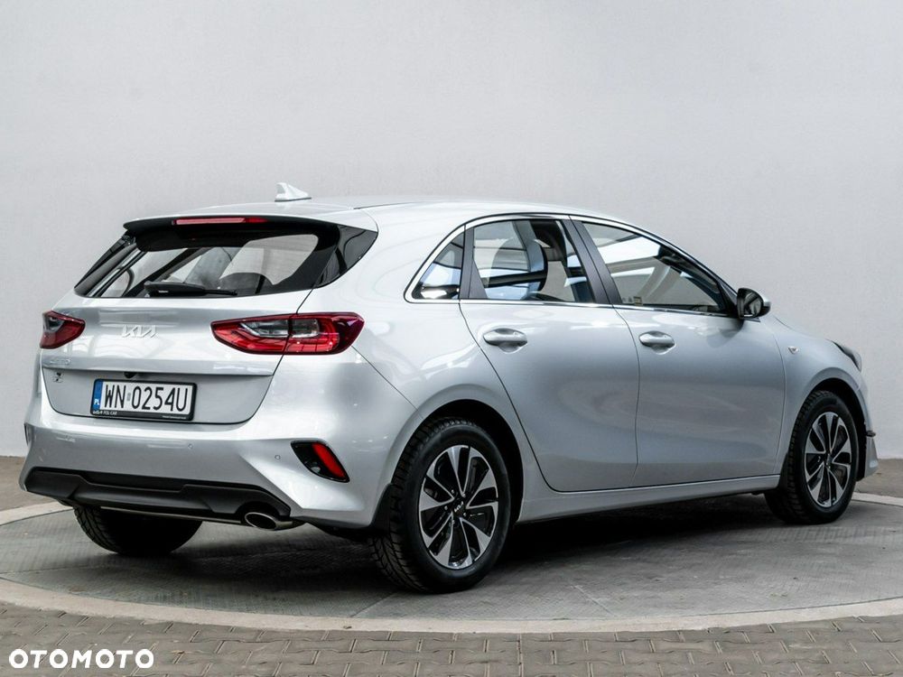 Kia Ceed 1.5 T-GDI M - 3