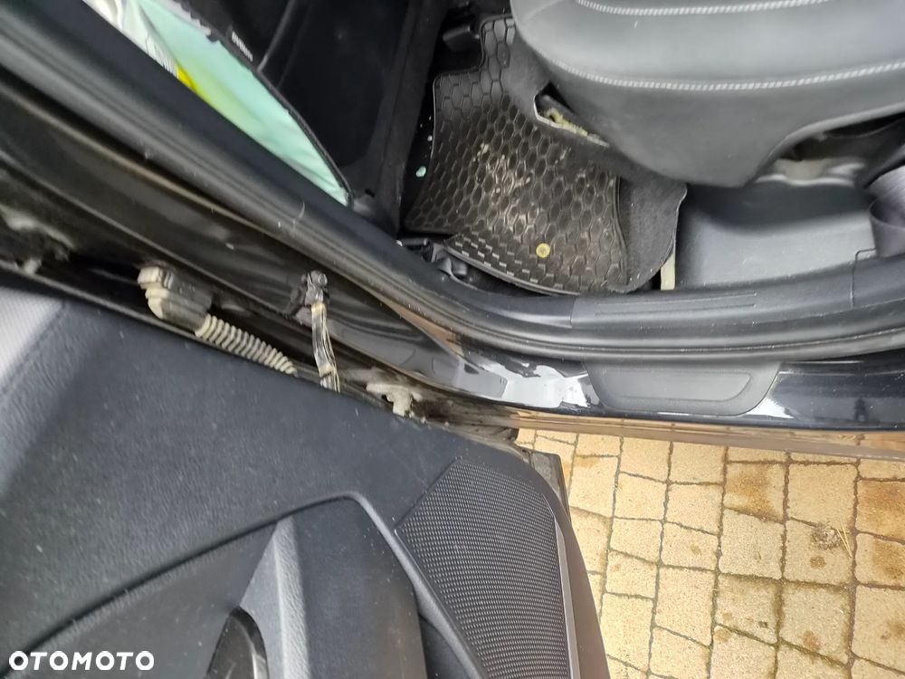 Kia Sportage - 16