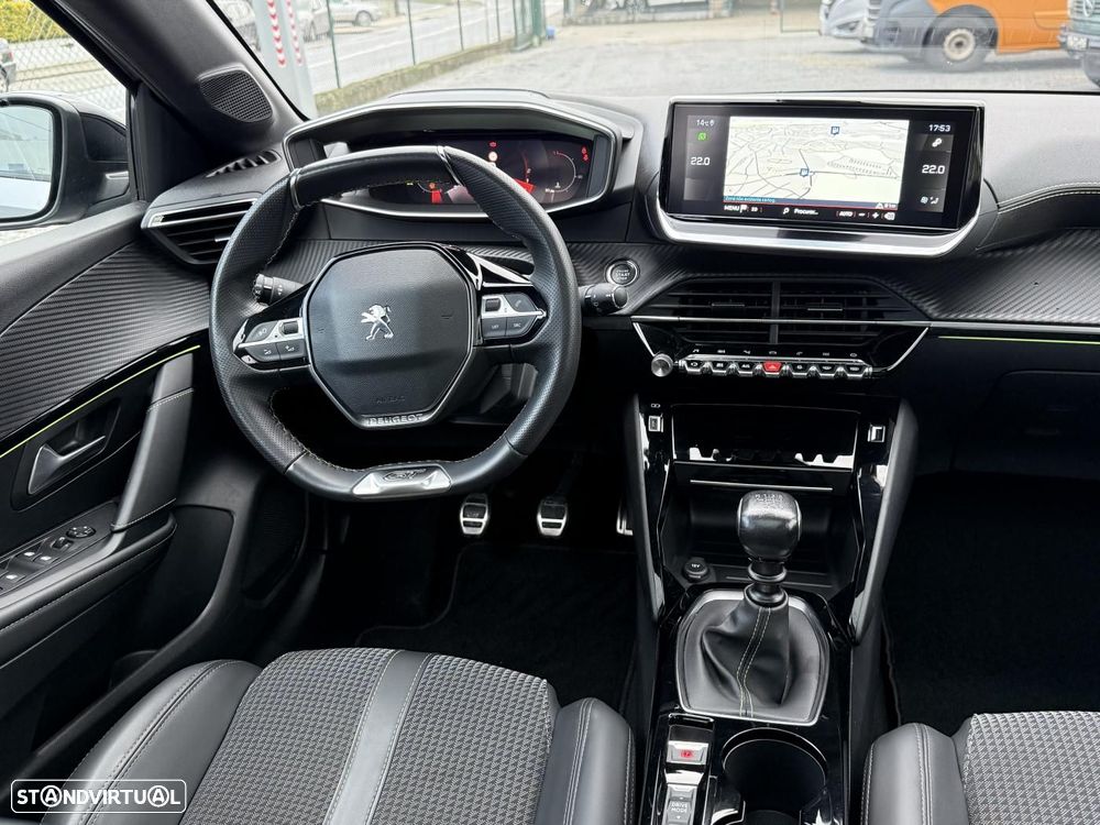 Peugeot 208 1.2 PureTech GT - 38