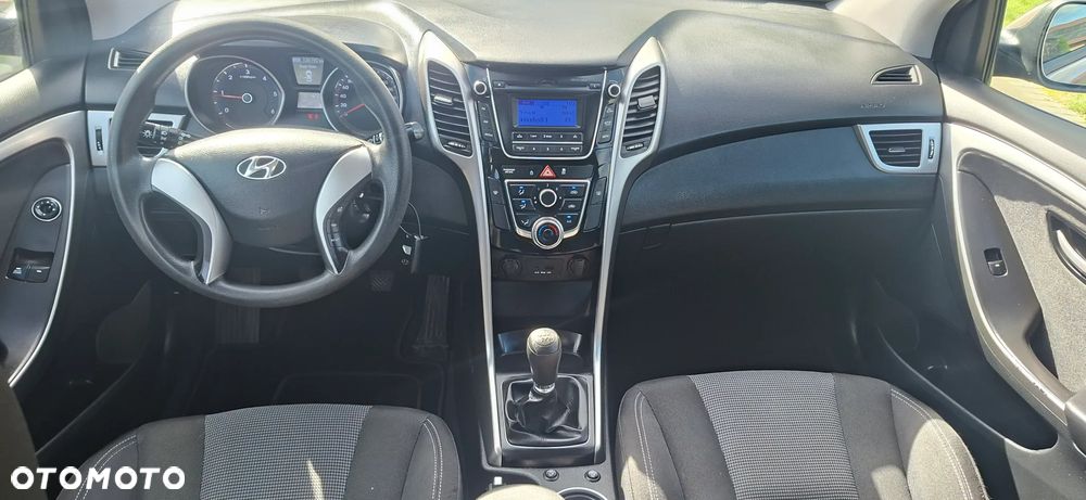 Hyundai i30 1.4 CRDi Trend - 19