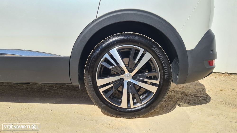 Peugeot 5008 1.6 BlueHDi Allure EAT6 - 52