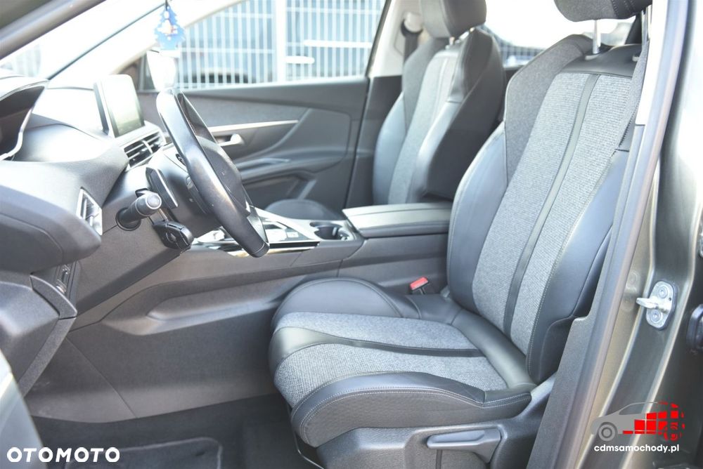 Peugeot 5008 - 13