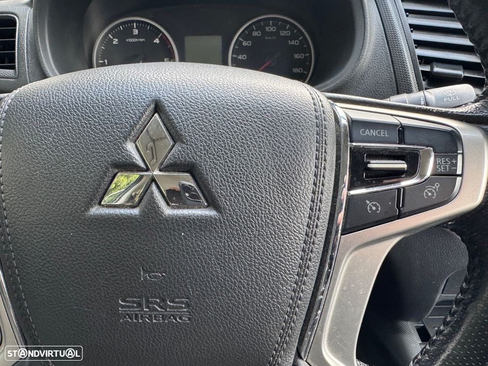 Mitsubishi L200 2.4 DI-D CD Invite 2WD - 16