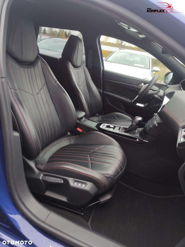Peugeot 308 - 13