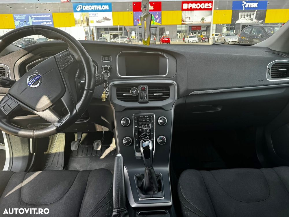 Volvo V40 D2 - 5