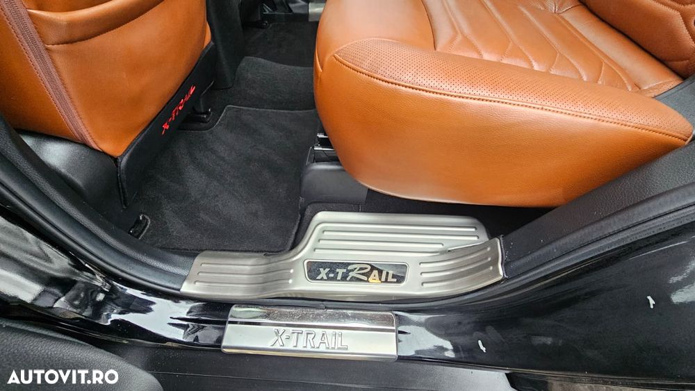 Nissan X-Trail 2.0 dCi ALL-MODE 4x4i Xtronic Tekna - 21