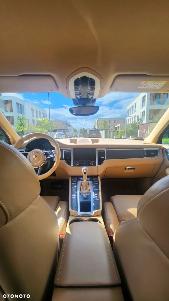 Porsche Macan - 14