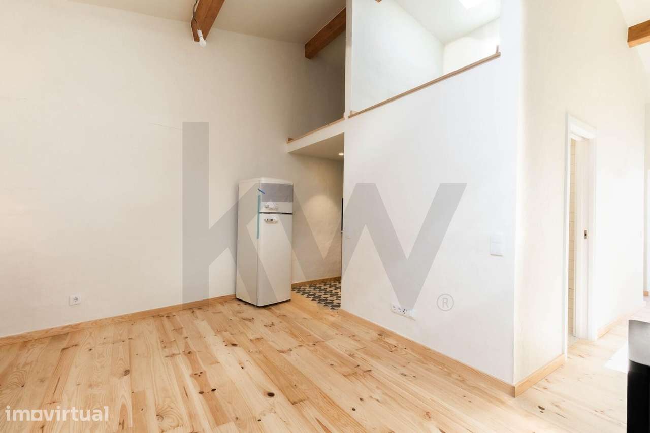 Moradia T1 em Remodelação Total – Oportunidade de Investimento em Carr - Grande imagem: 5/28