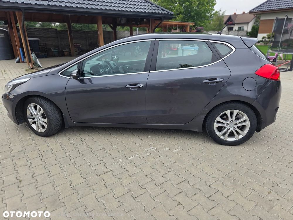 Kia Ceed - 3