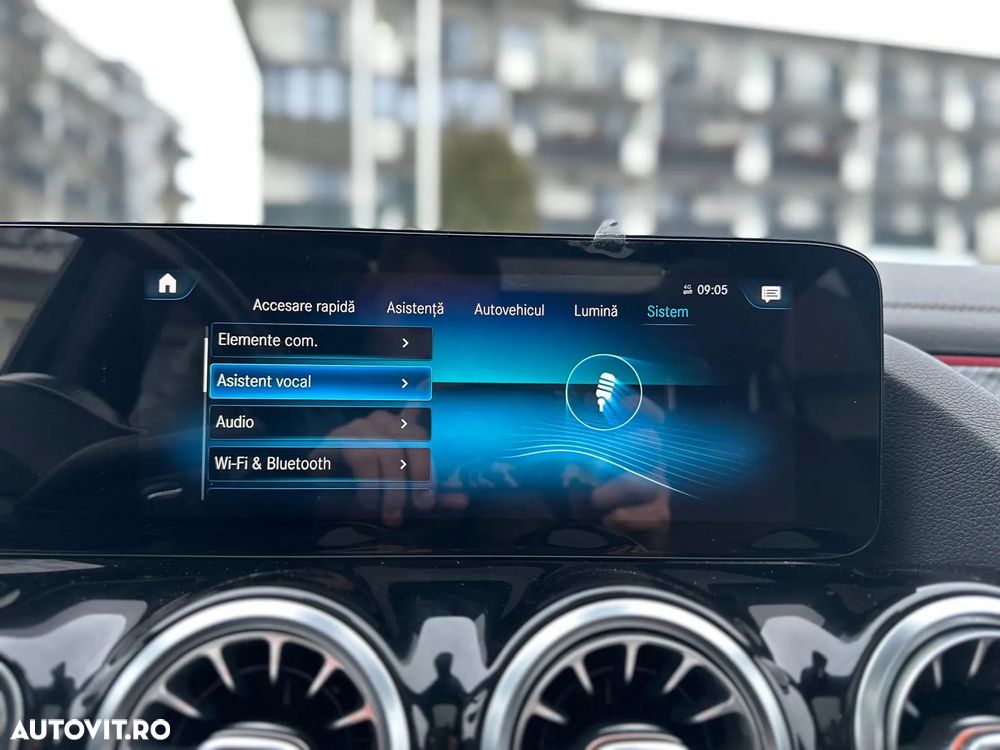 Mercedes-Benz GLA 250 4Matic 8G-DCT AMG Line - 31