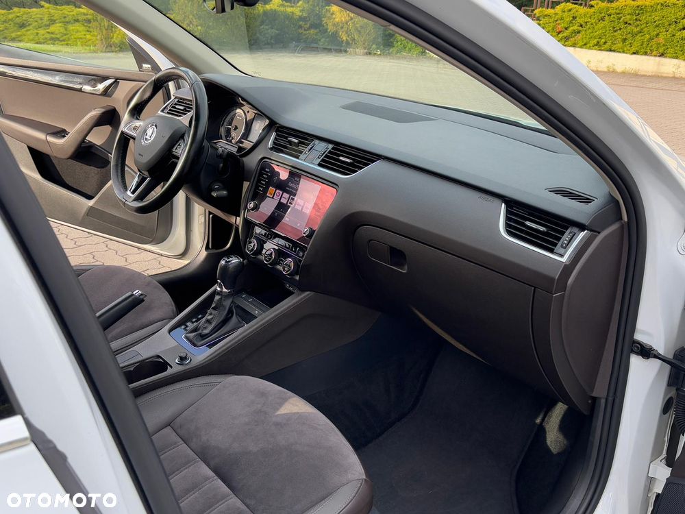 Skoda Octavia 2.0 TDI 4x4 L&K DSG - 15