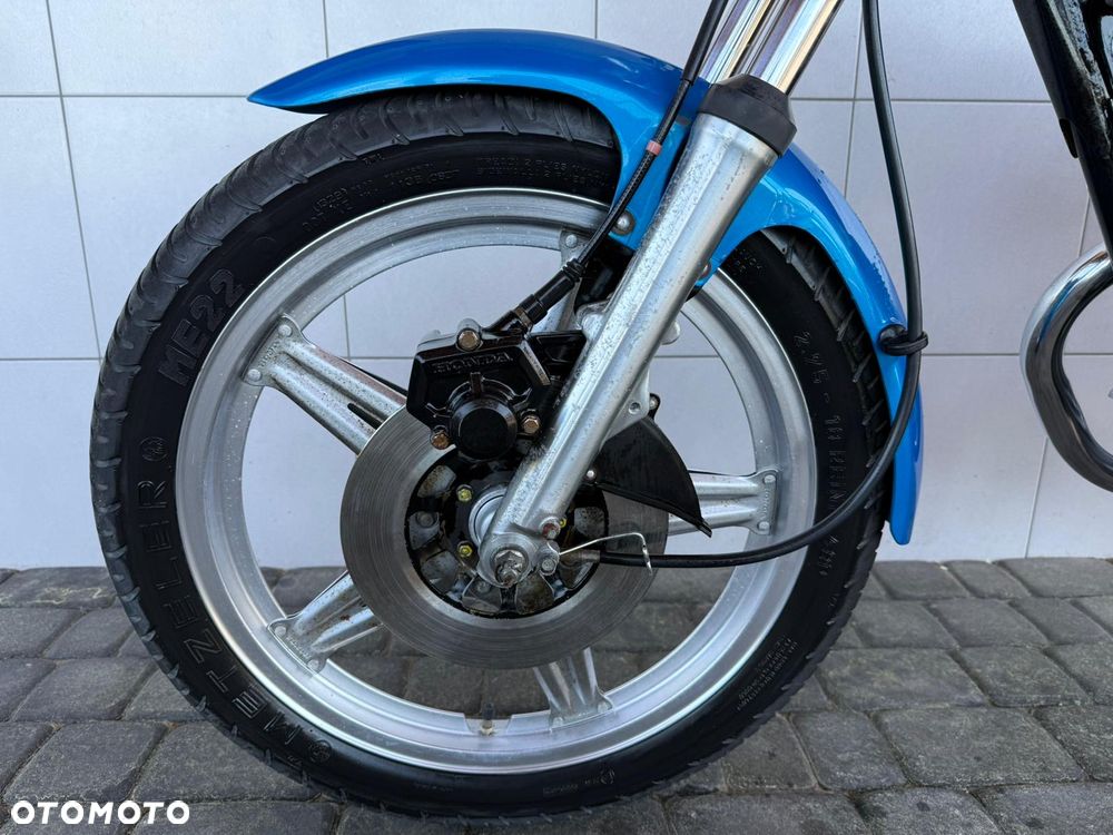 Honda CB - 20