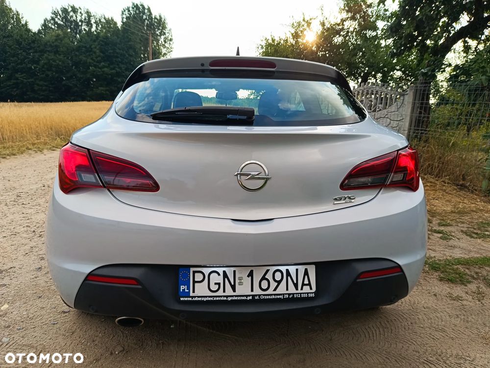 Opel Astra - 16