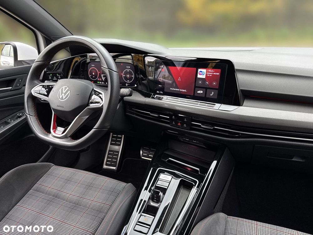 Volkswagen Golf 2.0 TSI GTI DSG - 23