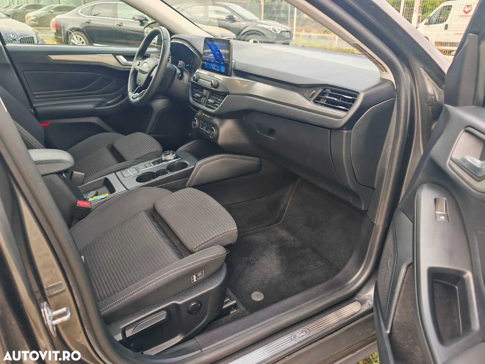 Ford Focus 1.5 EcoBlue Start-Stopp-System Aut. TITANIUM - 10