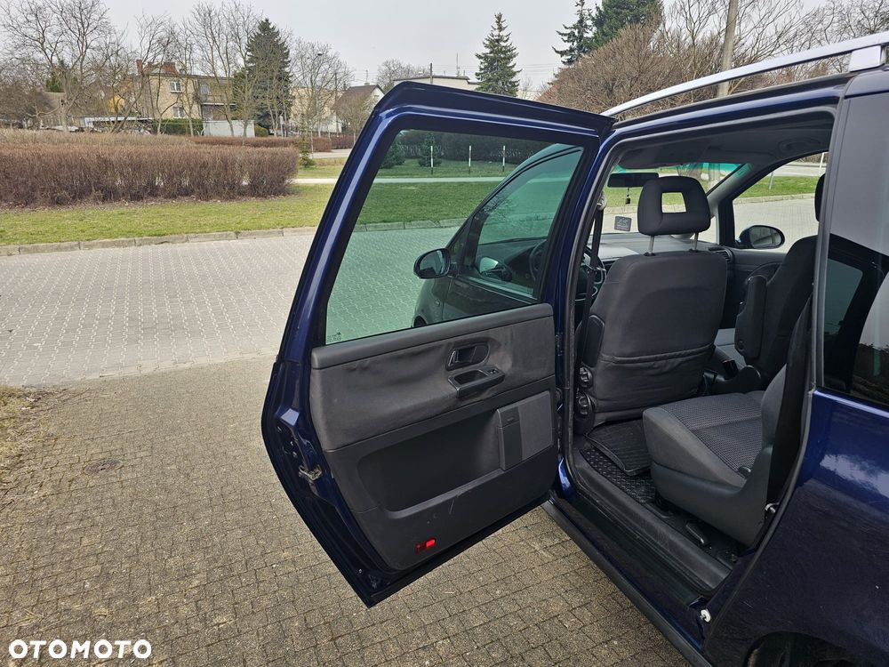 Volkswagen Sharan 2.0 TDI Highline - 21
