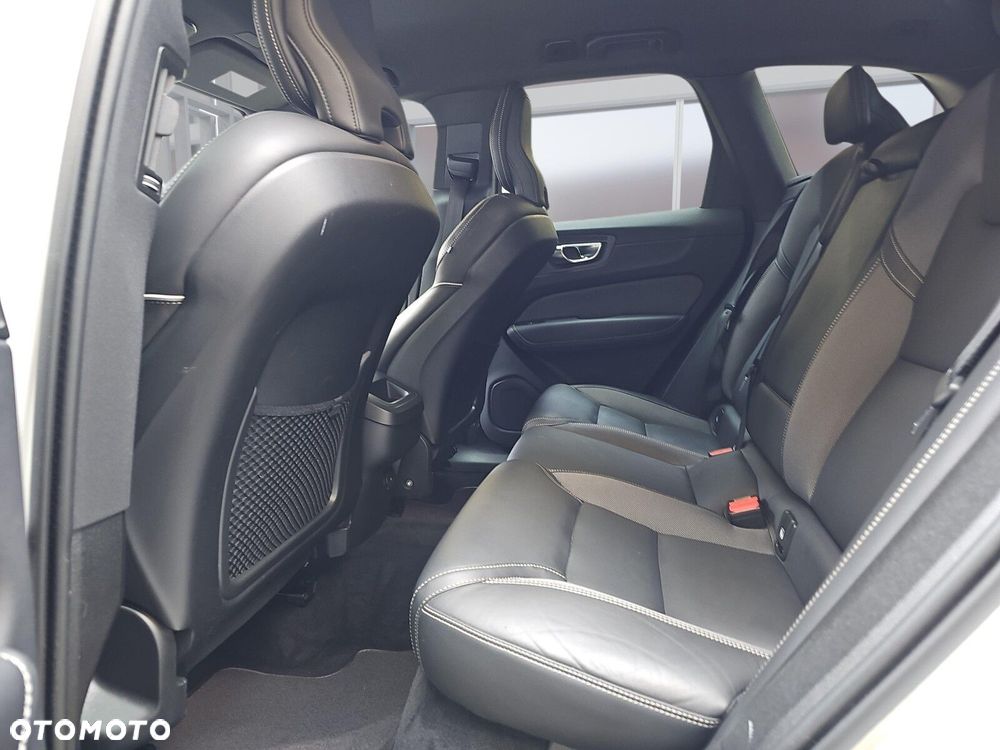 Volvo XC 60 - 10
