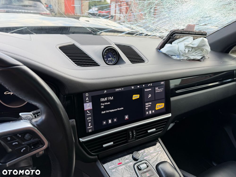 Porsche Cayenne E-Hybrid Tiptronic S - 33