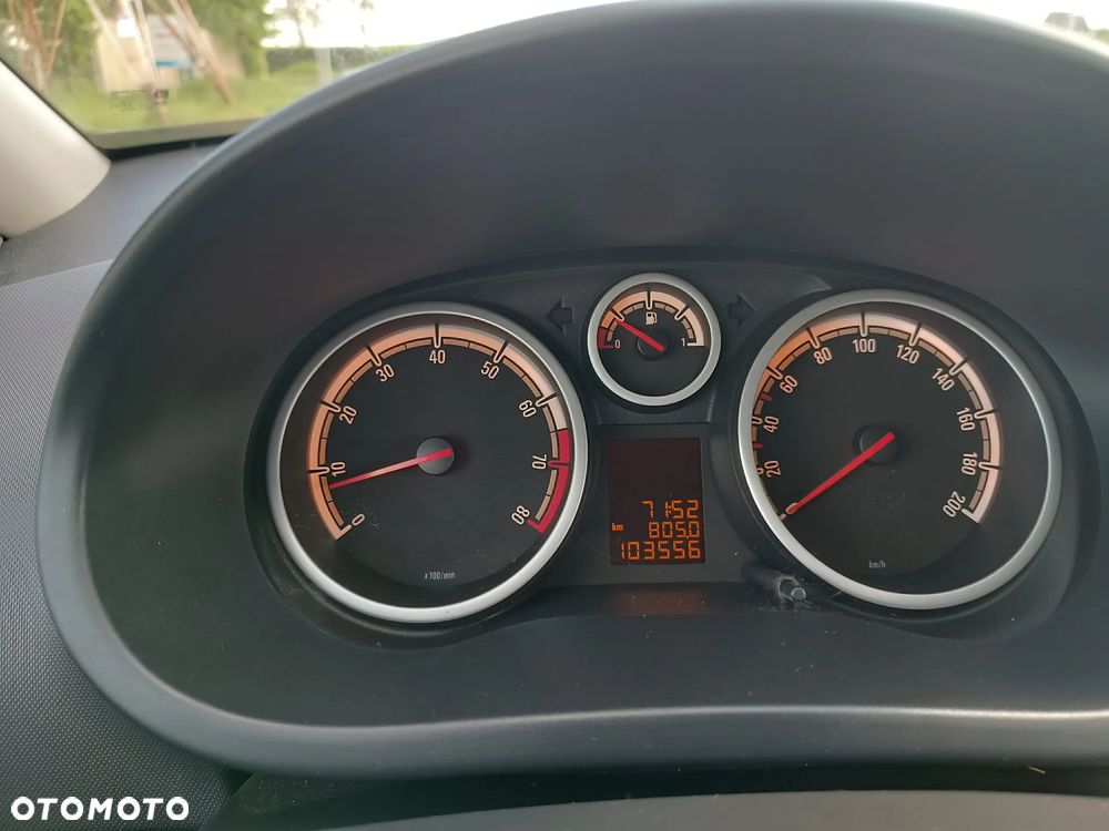 Opel Corsa 1.2 16V Color Edition - 4
