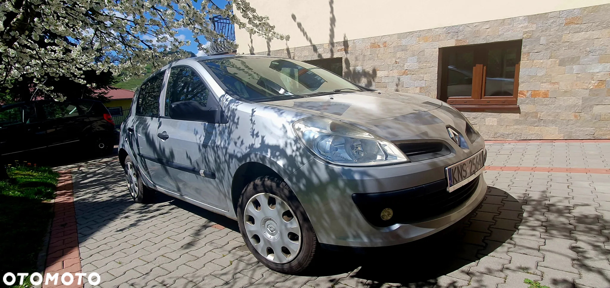 Renault Clio 1.2 16V Authentique - 3