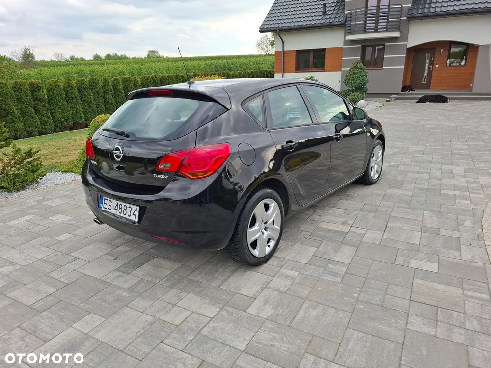 Opel Astra 1.4 Turbo Cosmo - 14