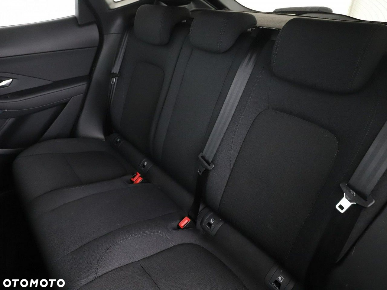 Jaguar E-Pace D150 AWD S - 18