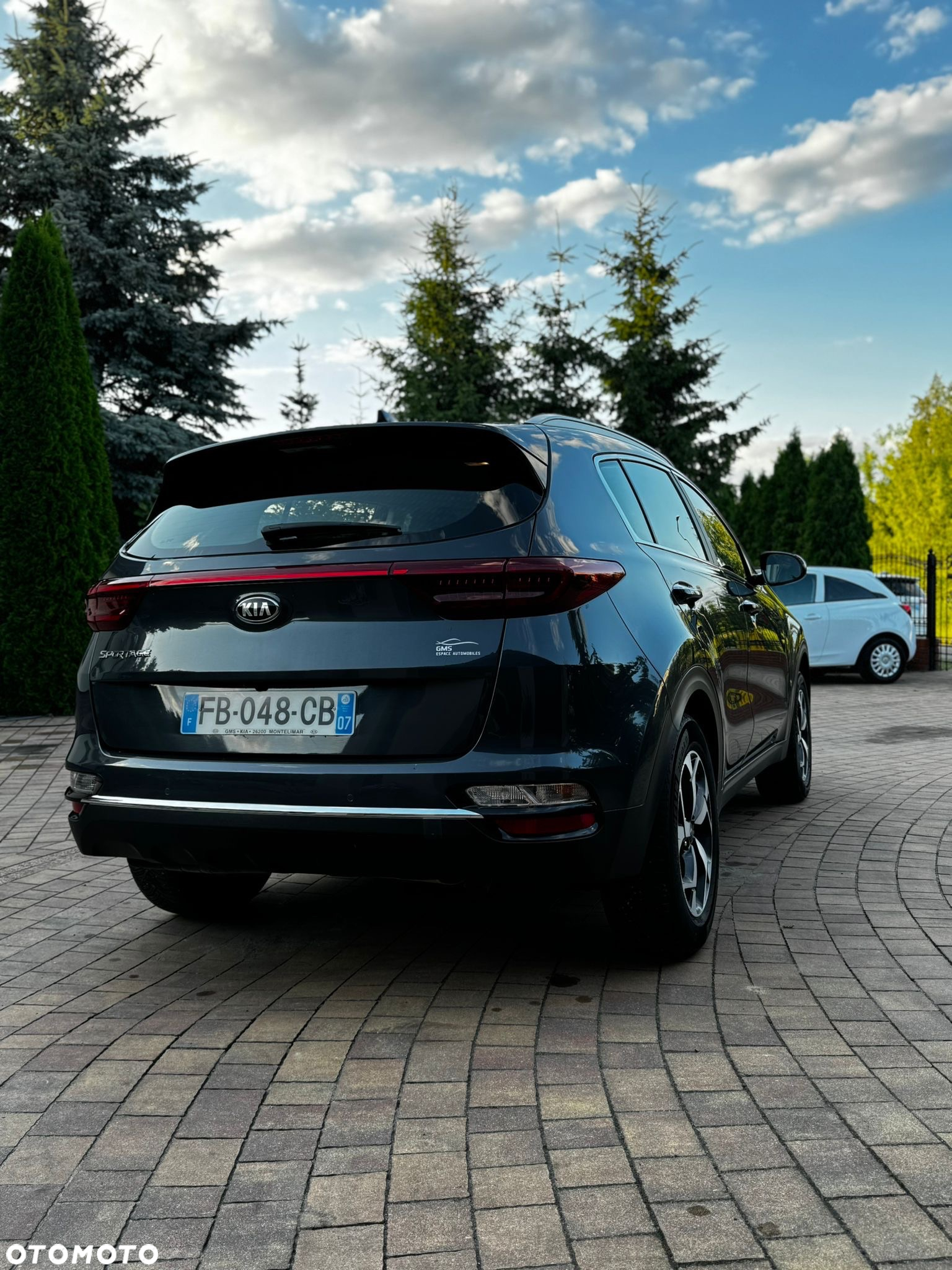 Kia Sportage - 4